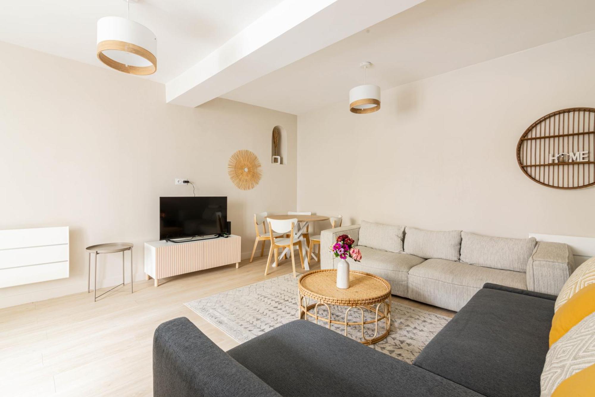 Luxurious 1 Bedroom Quartier De La Bastille Free Netflix Paris Exterior foto